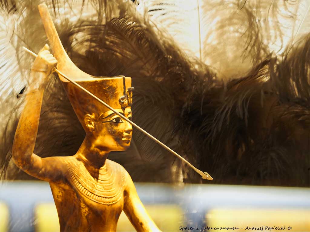19 Walking with Tutankhamun - Photo Art Gallery by Andrzej Popielski