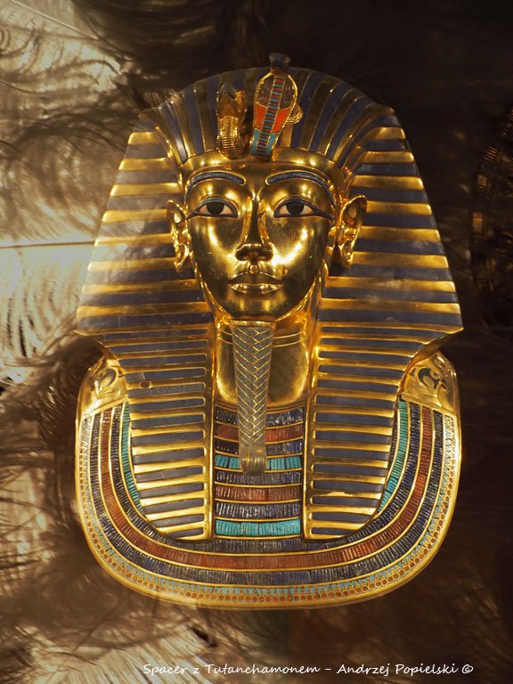 6 Tutankhamun Mask - Photo Art Gallery by Andrzej Popielski