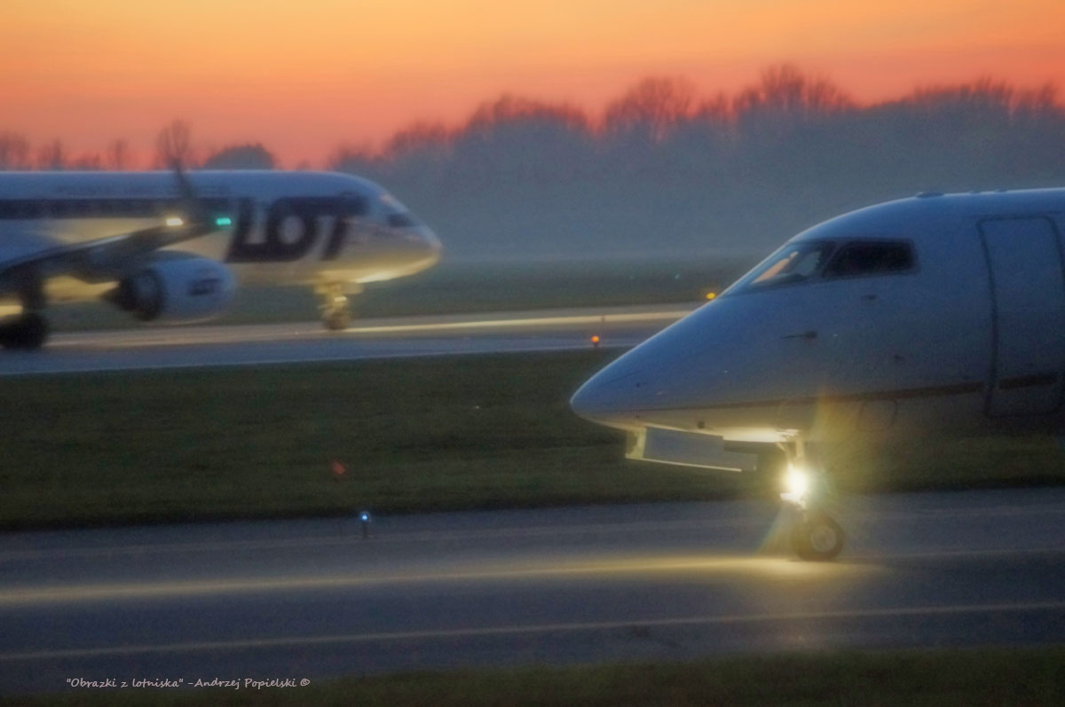 Airport pictures 1 - Photo Art Gallery by Andrzej Popielski