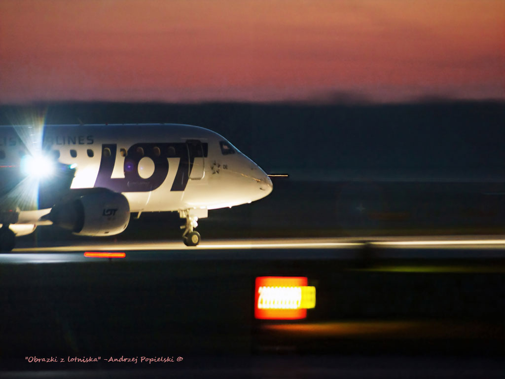 Airport pictures 10 - Photo Art Gallery by Andrzej Popielski