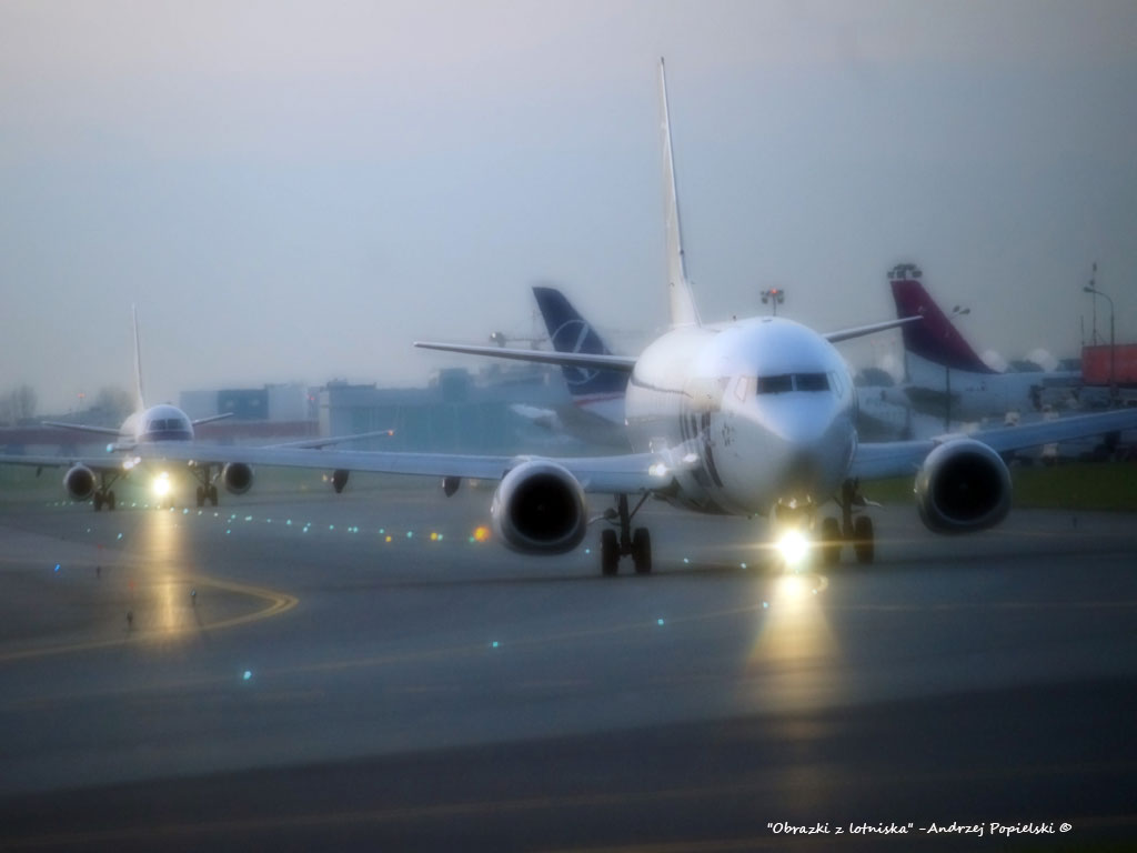 Airport pictures 13 - Photo Art Gallery by Andrzej Popielski