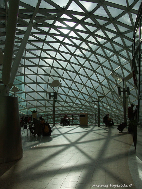 City 6 - Photo Art Gallery by Andrzej Popielski